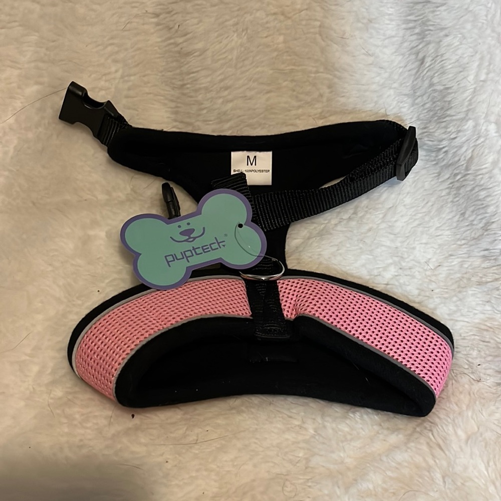 NWOT Med size doggie harness
